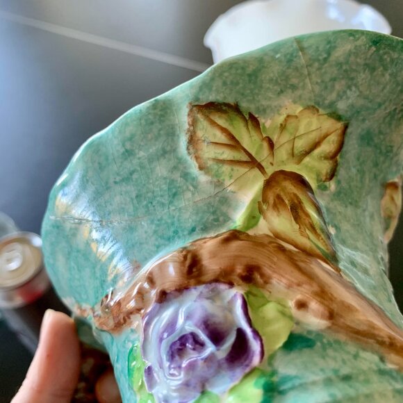 vases - Picture 2 of 3